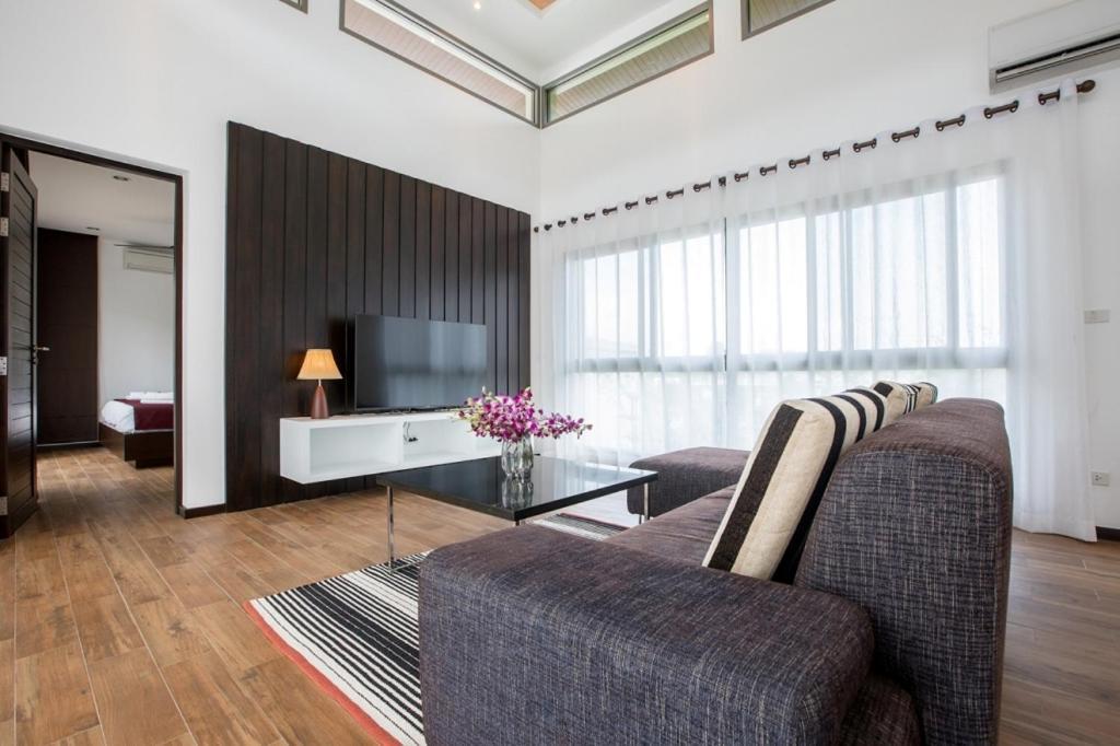 Shanti Villas X Monthstayz Thailand Rawai Exteriör bild